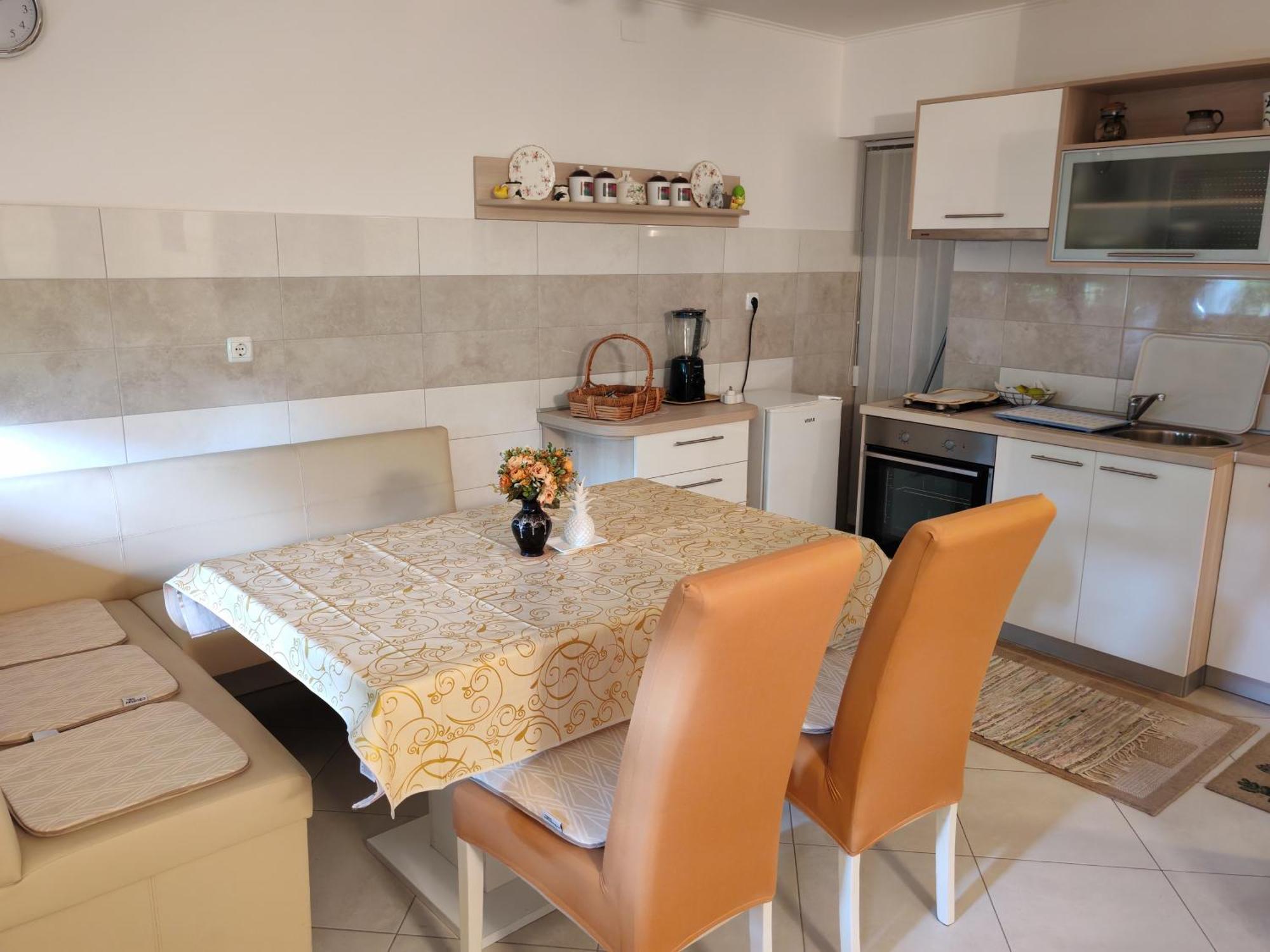 Apartman Ivana Karlovac Bagian luar foto