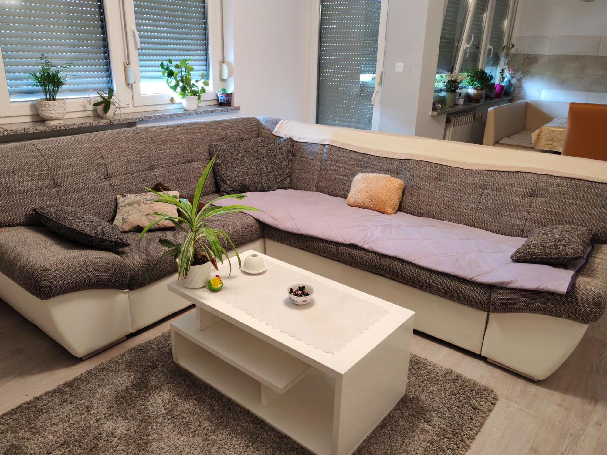 Apartman Ivana Karlovac Bagian luar foto