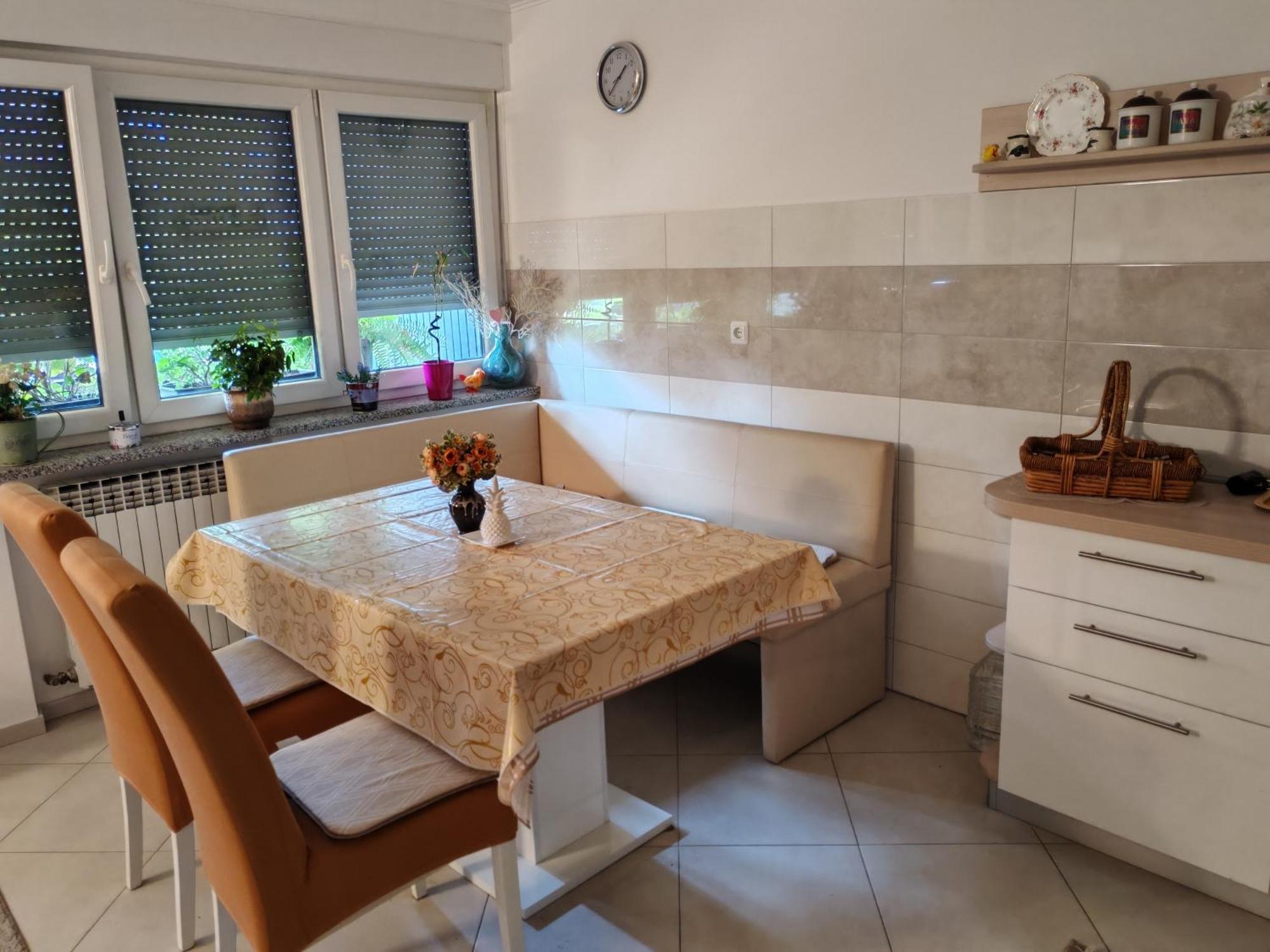 Apartman Ivana Karlovac Bagian luar foto